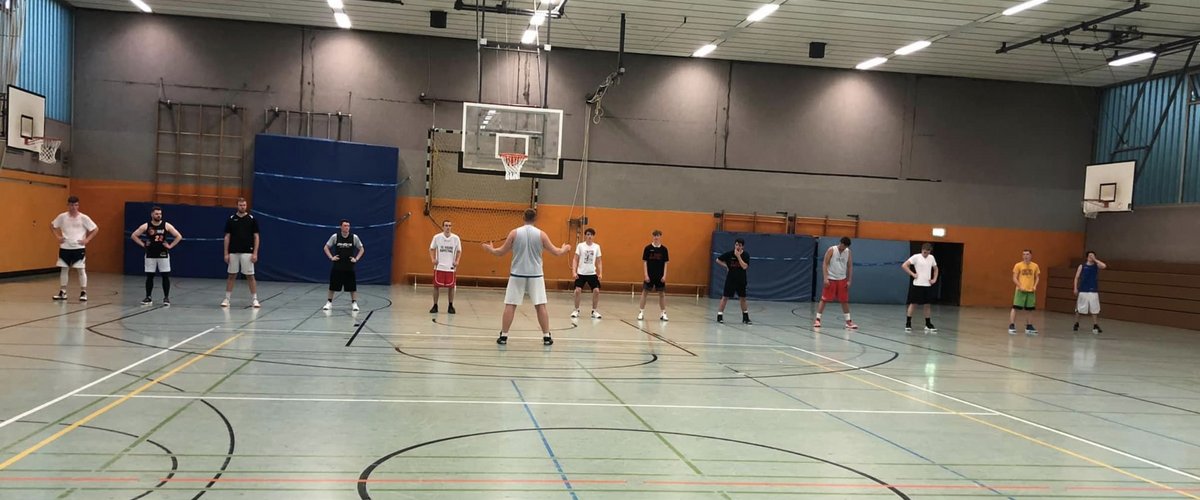Willkommen in der Phalanx! Niklas Lange komplettiert den Kader der TG Voerde